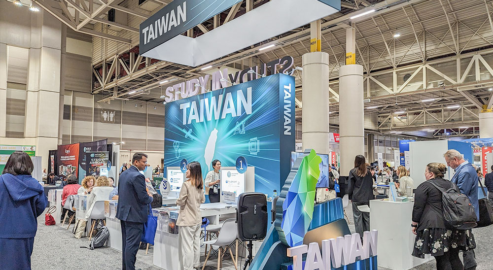 4 SIT at NAFSA 2024.jpg