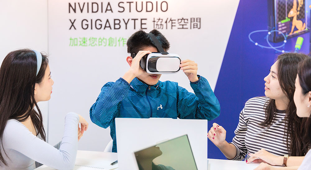 1 Nvidia Studio x Gigabyte.jpg